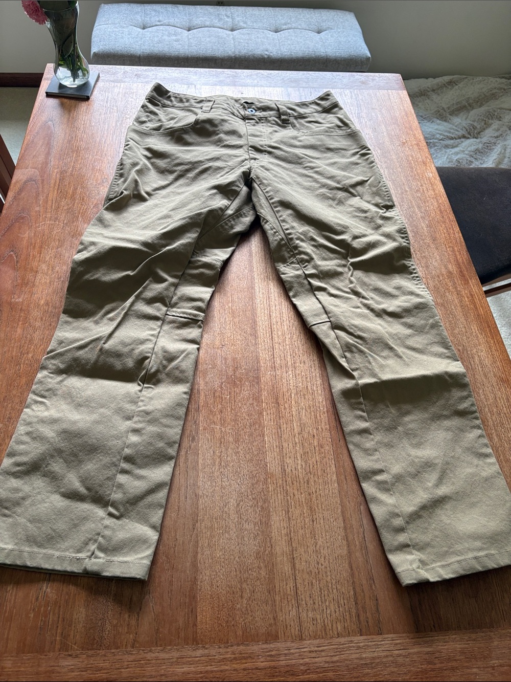 1620 work pants.  Made in the USA, lifetime warranty size 36